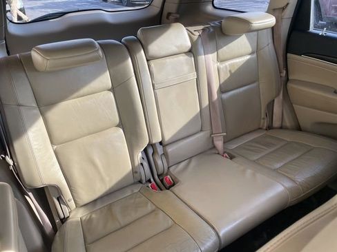 Used 2018 Jeep Grand Cherokee Limited w/ Trailer Tow Group IV image 15