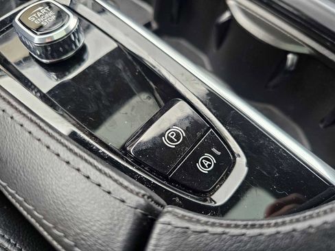 Used 2023 Volvo XC90 B6 Core w/ Protection Package Premier image 37