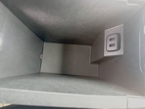 Used 2018 Chevrolet Equinox Premier image 43