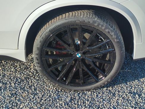 New 2026 BMW X5 sDrive40i w/ M Sport Package RWD image 10