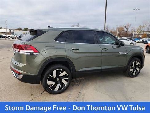 New 2026 Volkswagen Atlas Cross Sport SE AWD/4WD image 2