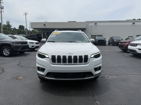 Used 2021 Jeep Cherokee Limited AWD/4WD image 2
