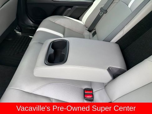Used 2026 Toyota Camry SE FWD image 25