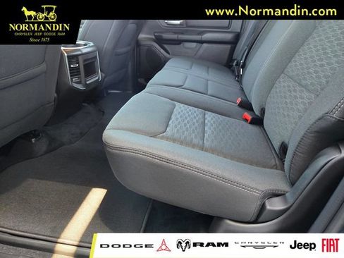 New 2026 RAM 1500 Express AWD/4WD image 7