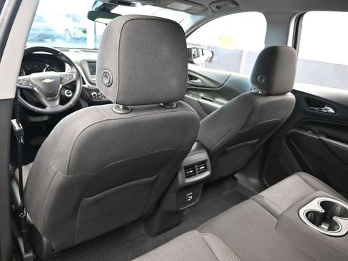 Used 2020 Chevrolet Equinox LT image 32