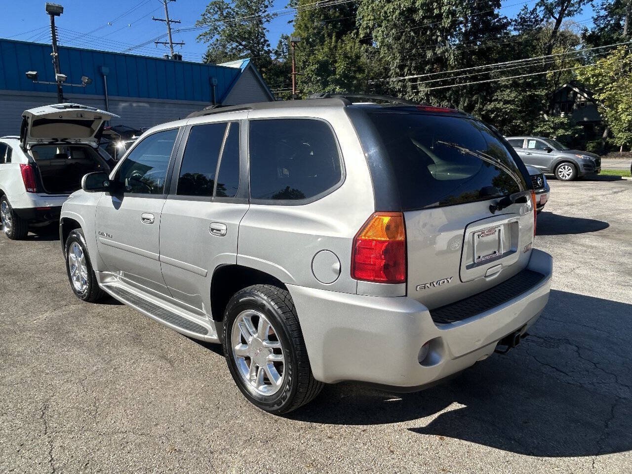 Used 2008 GMC Envoy Denali AWD/4WD image 10