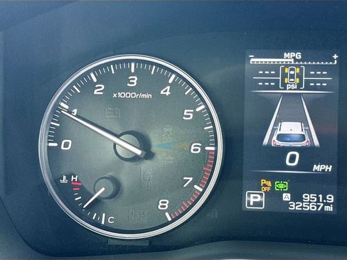 Used 2023 Subaru Ascent Limited w/ Technology Package image 16