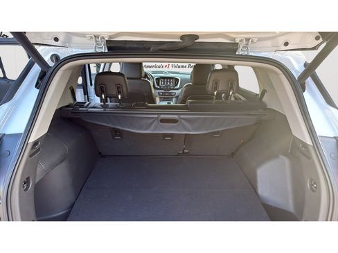 Used 2020 GMC Terrain SLT w/ Preferred Package FWD image 25