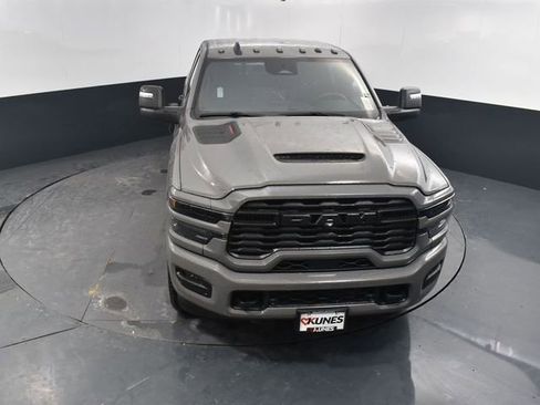 New 2026 RAM 2500 Tradesman AWD/4WD image 43
