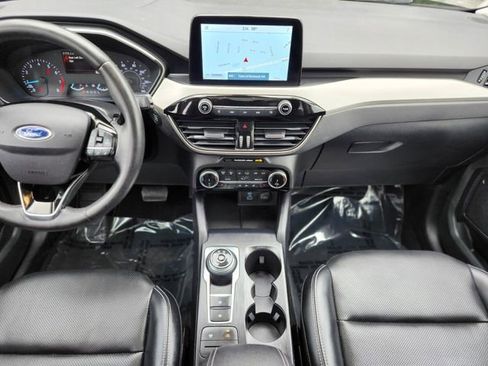 Used 2022 Ford Escape SEL AWD/4WD image 14