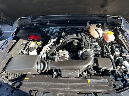 Used 2025 Jeep Wrangler Unlimited Rubicon image 22