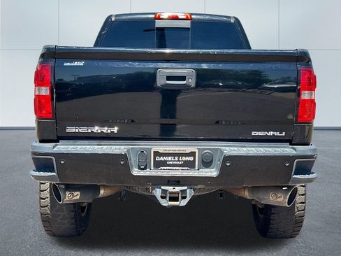 Used 2016 GMC Sierra 2500 Denali w/ Duramax Plus Package AWD/4WD image 4