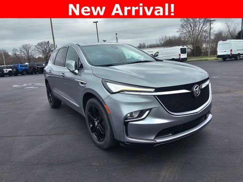 Used 2023 Buick Enclave Essence w/ Experience Buick Package image 1