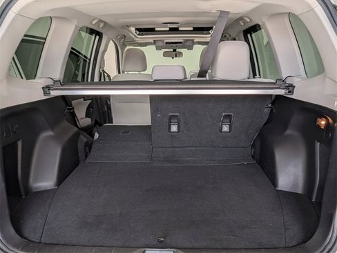 Used 2018 Subaru Forester 2.5i Premium image 30