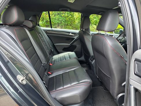 Used 2016 Volkswagen GTI SE w/ Lighting Package (SEL) FWD image 30