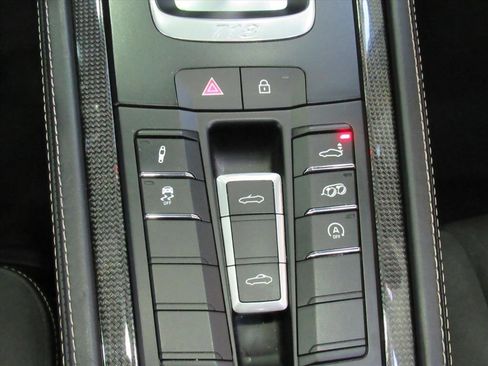 Used 2024 Porsche 718 Boxster GTS w/ GTS Interior Package image 21