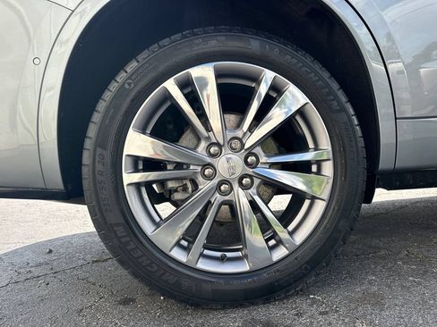 Certified 2023 Cadillac XT6 Premium Luxury w/ Technology Package AWD/4WD image 17
