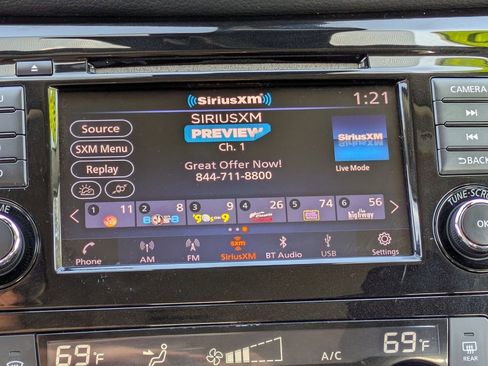 Used 2019 Nissan Rogue Sport SV image 22