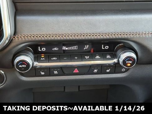 Used 2025 MAZDA CX-50 AWD 2.5 S w/ Weather Package image 21
