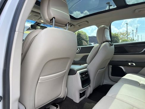 Used 2019 Lincoln Continental Select FWD image 44