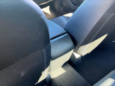 Used 2024 Honda Civic Sport image 10