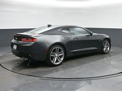 Used 2017 Chevrolet Camaro LT w/ RS Package image 7