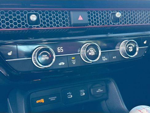 Used 2025 Honda Civic Si image 16