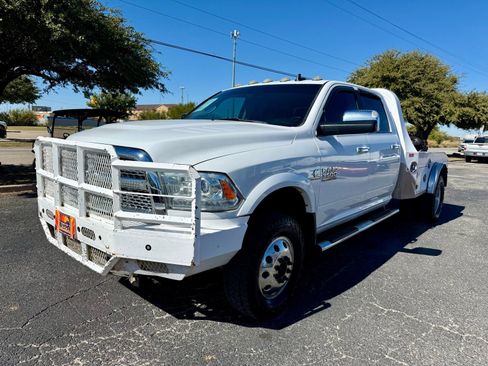 Used 2017 RAM 3500 Laramie image 7