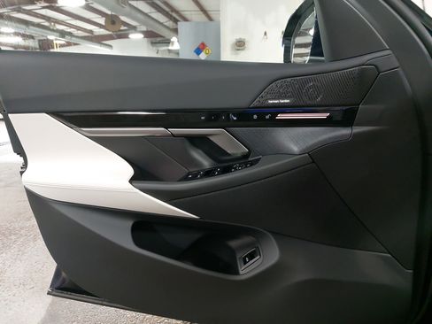 New 2026 BMW 530i w/ Premium Package image 29