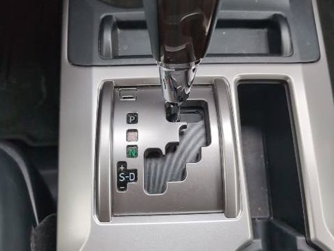 Used 2023 Toyota 4Runner Limited image 18