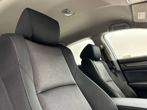 Used 2021 Honda Accord Hybrid image 24