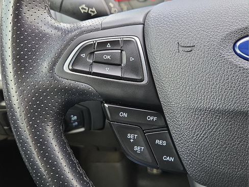 Used 2018 Ford Focus ST FWD image 20