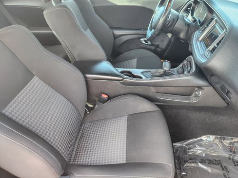 Used 2022 Dodge Challenger GT image 15