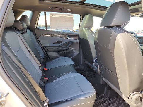 New 2026 Volkswagen Tiguan SE R-Line FWD image 14