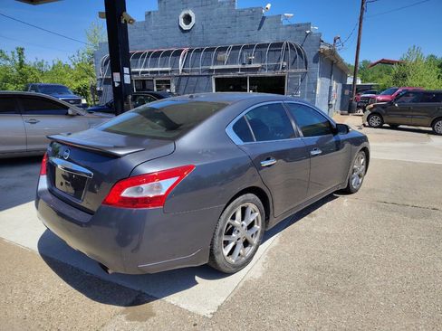 Used 2010 Nissan Maxima 3.5 SV w/ Sport Pkg image 9
