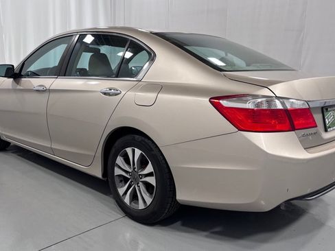 Used 2015 Honda Accord LX image 8