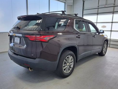 Used 2022 Chevrolet Traverse LT FWD image 5