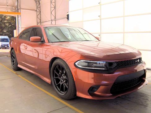 Used 2020 Dodge Charger Scat Pack w/ Dynamics Package image 2