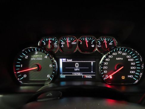 Used 2017 GMC Sierra 1500 SLT w/ All Terrain X Package AWD/4WD image 18