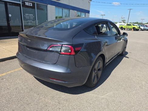 Used 2021 Tesla Model 3 Standard Range Plus RWD image 4