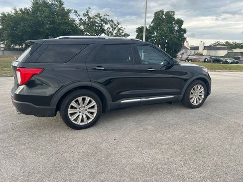 Used 2020 Ford Explorer Limited w/ Class III Trailer Tow Package RWD image 3