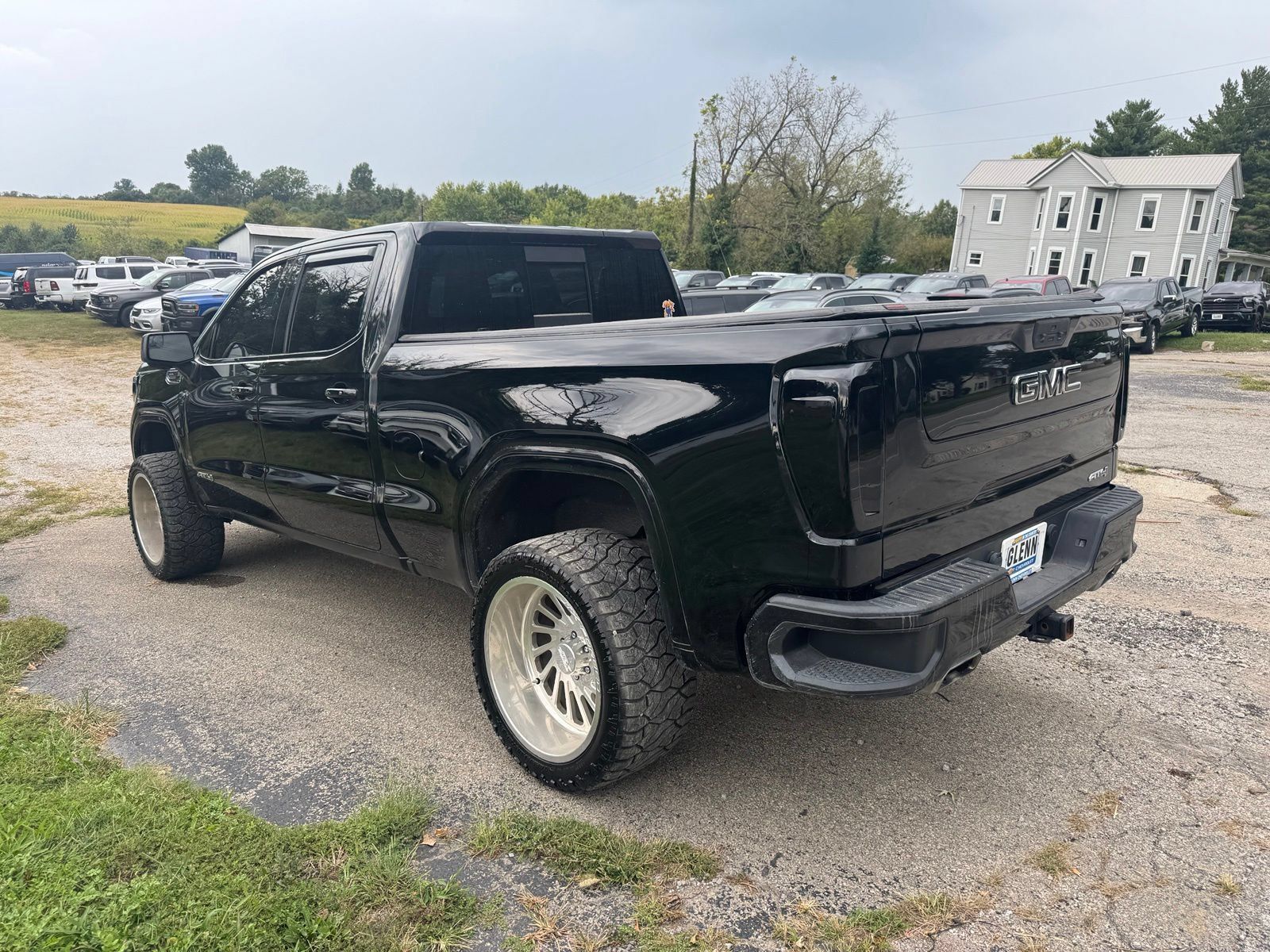 Used 2022 GMC Sierra 1500 AT4 w/ AT4 Preferred Package AWD/4WD image 4