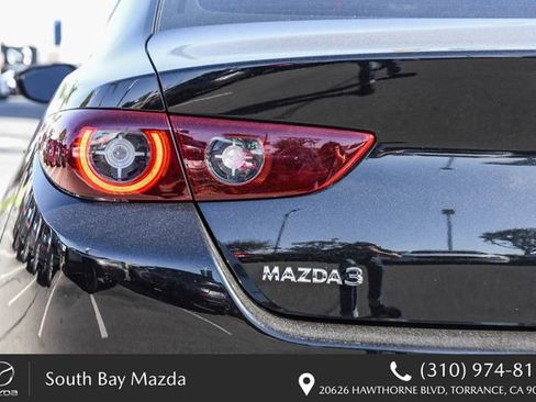Used 2025 MAZDA MAZDA3 s image 9