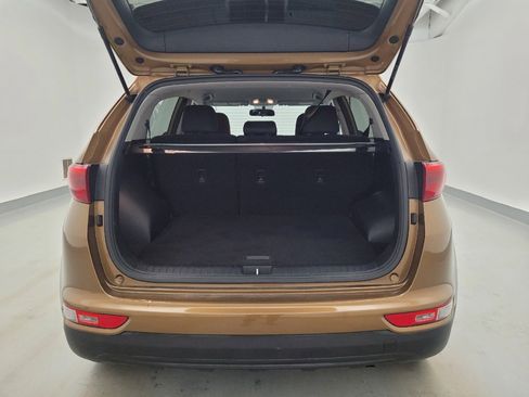 Used 2017 Kia Sportage LX image 29