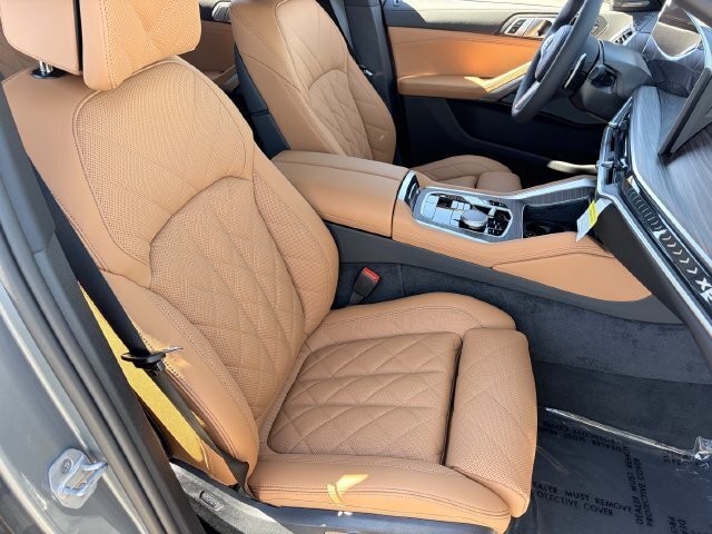 New 2027 BMW X6 xDrive40i w/ Climate Comfort Package AWD/4WD image 11