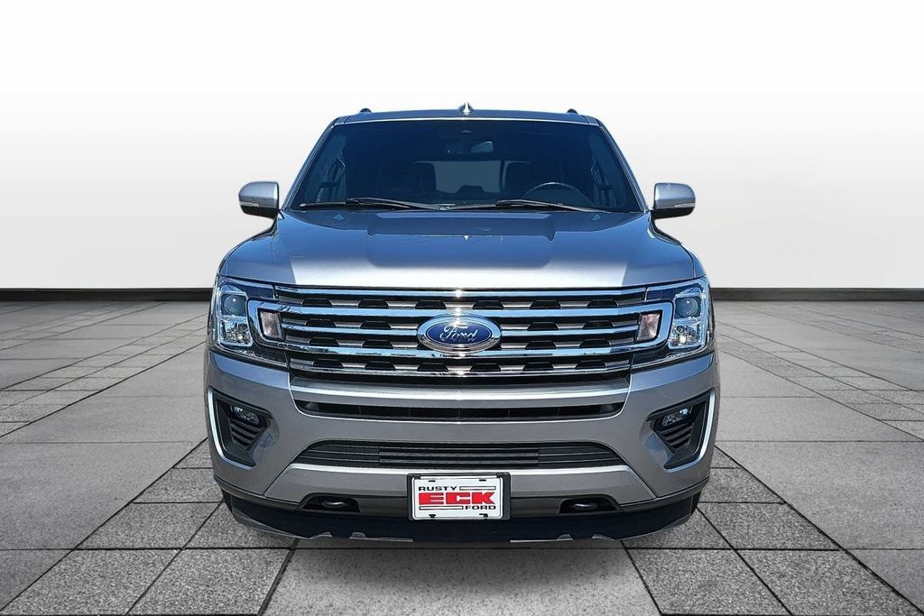 Used 2021 Ford Expedition XLT AWD/4WD image 2