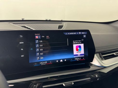 Used 2026 BMW X1 xDrive28i image 16