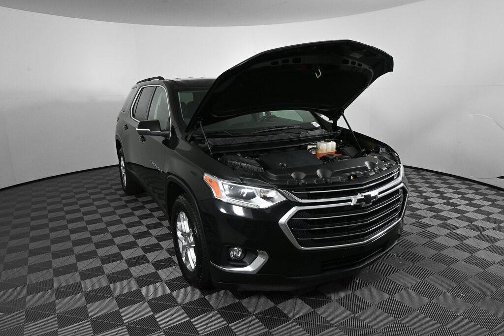 Used 2021 Chevrolet Traverse LT FWD image 31