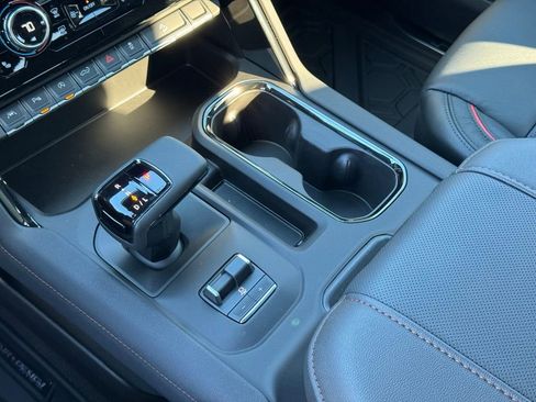 New 2026 GMC Sierra 1500 AT4 w/ Technology Package image 32