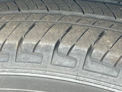 Used 2023 Ford Escape ST-Line w/ Tech Pack #1 AWD/4WD image 8